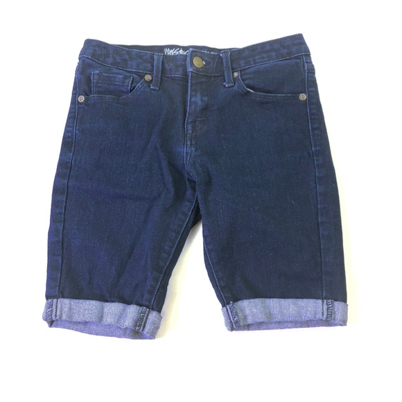 Mossimo Junior's Dark Wash Cuffed Capri Pants R081 - Picture 1 of 6